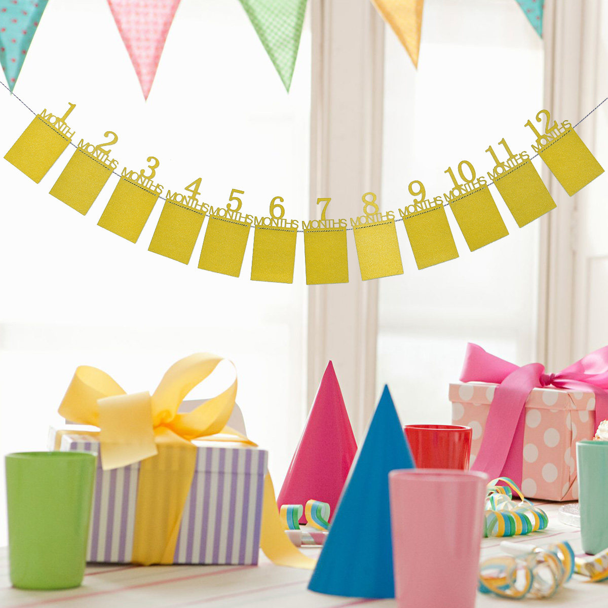 Party Banner Gold - 12枚セット ベビーの1歳の誕生日デコレーション用フォトウォールバナー ゴールド 1-12ヶ月 キッズパーティーフラッグ DIY